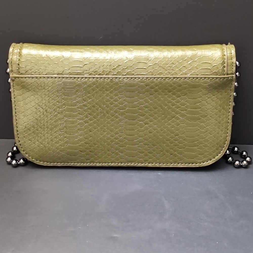 Zara Green Faux Leather Mini Purse With Beaded Strap. - Picture 3 of 12